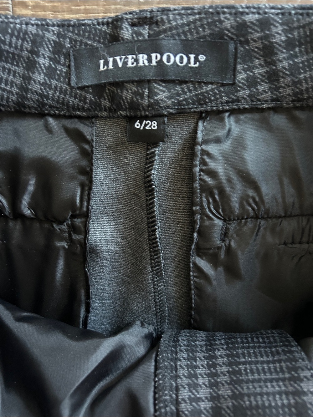 Liverpool Gray/Black Plaid Cropped Trousers - Picture 2 of 6